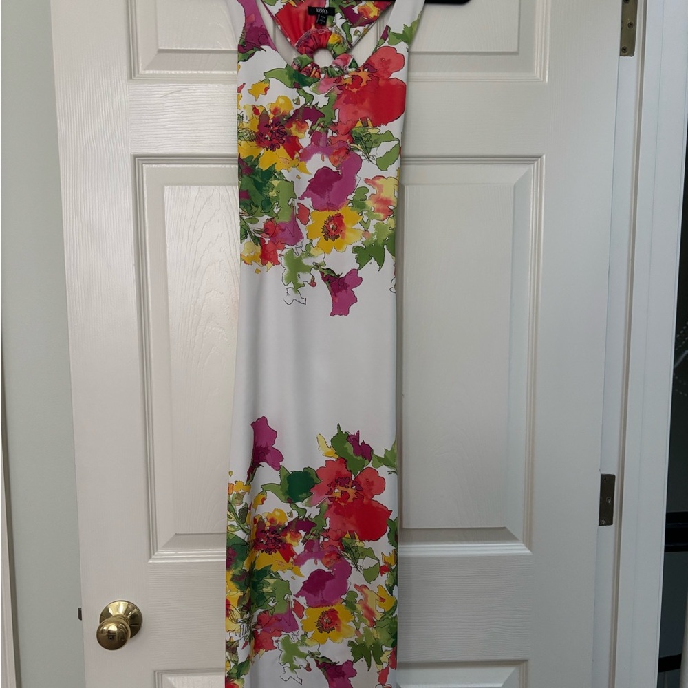 XOXO White Floral Midi Dress
